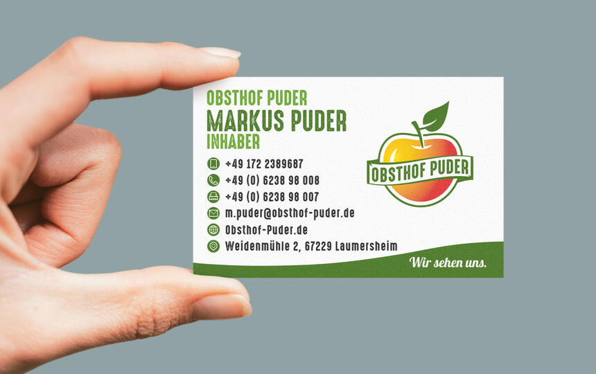 Visitenkarte mit Relieflack auf dem Logo